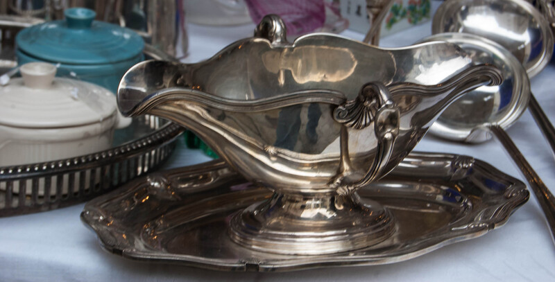 How to Dispose of Bulky Waste Items Without Breaking the Bank